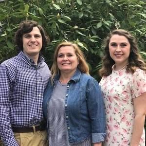 Meet your Posher, Nancy